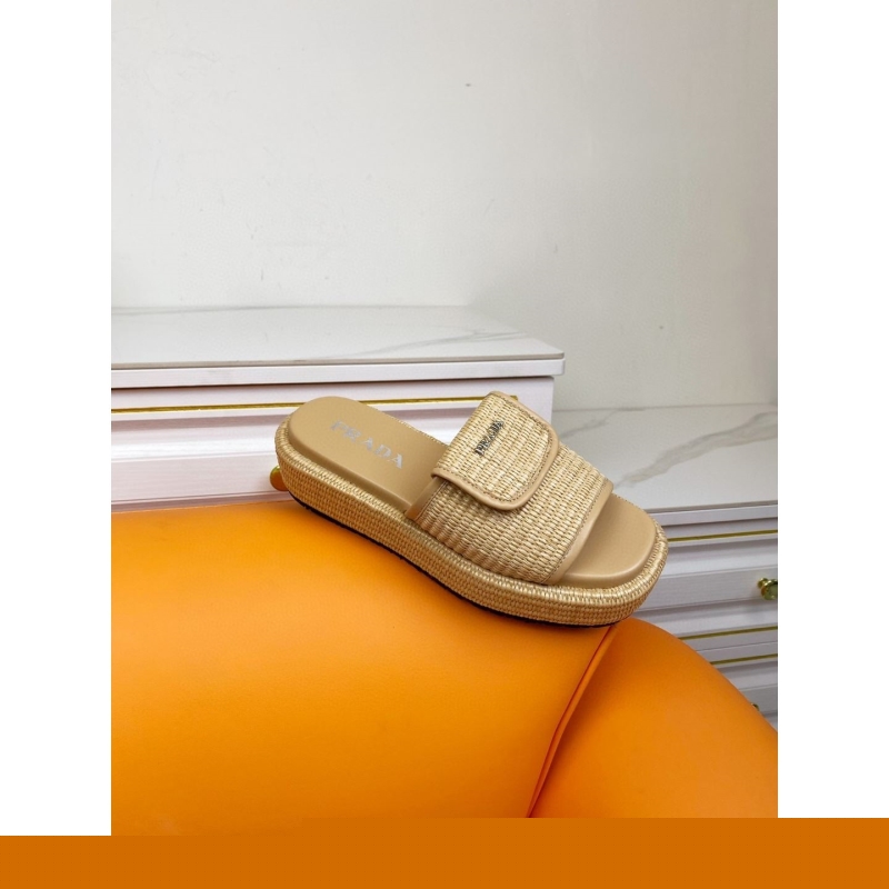Pra*a slippers